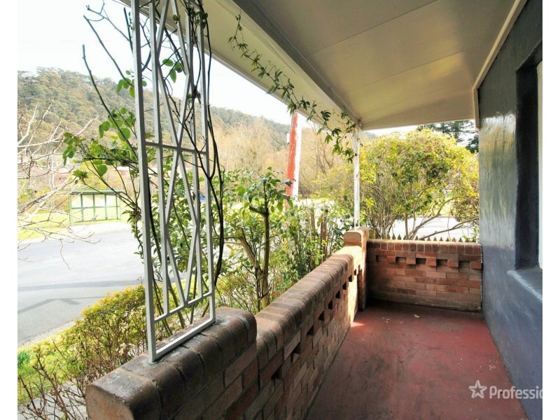 9 Sutcliffe Street, Lithgow NSW 2790