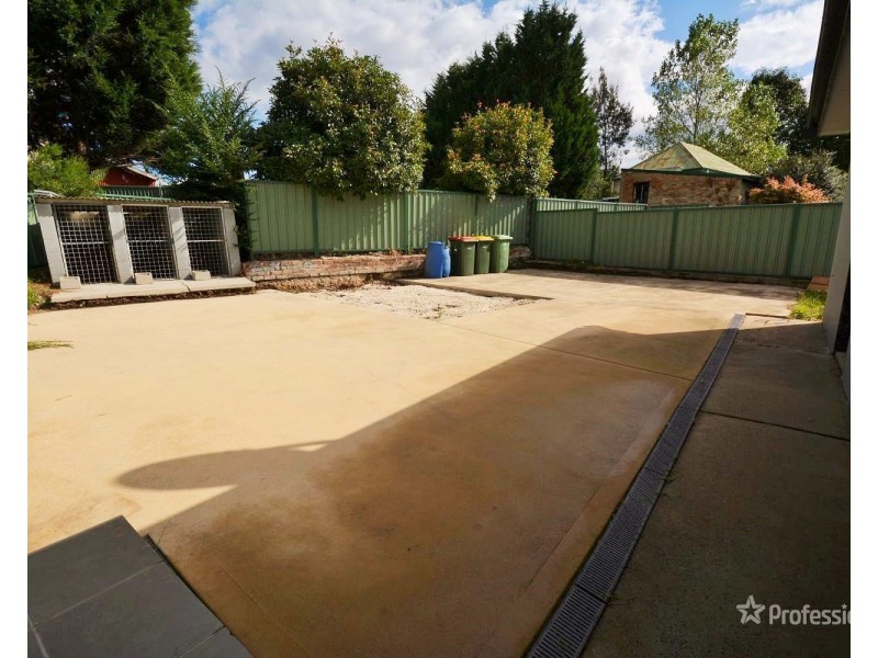 12 Heffernan Place, Lithgow NSW 2790