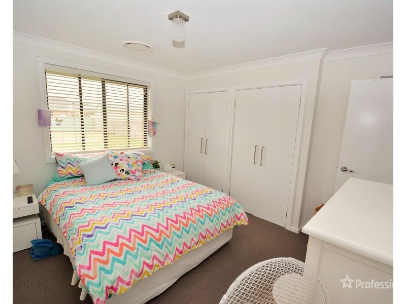 62 Rifle Parade, Lithgow NSW 2790