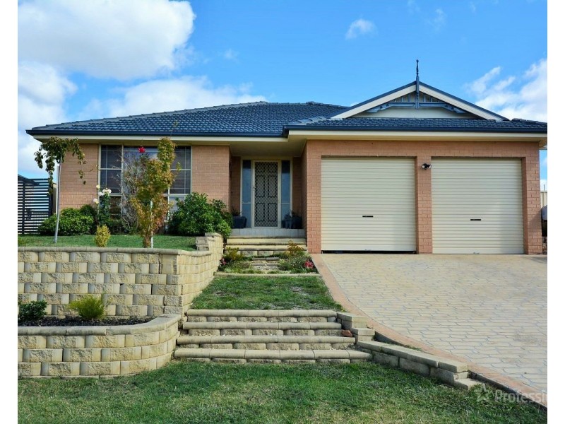 44 Henning Crescent, Wallerawang NSW 2845