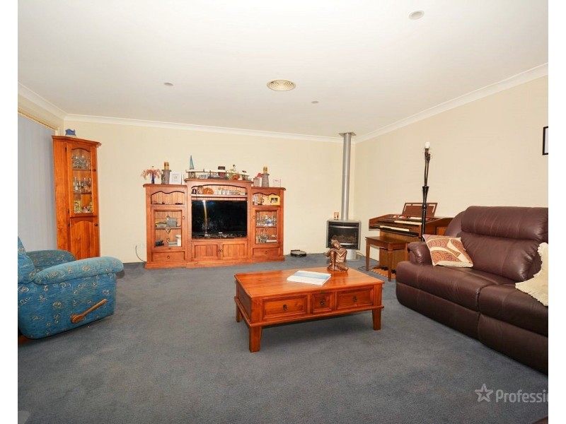 44 Henning Crescent, Wallerawang NSW 2845