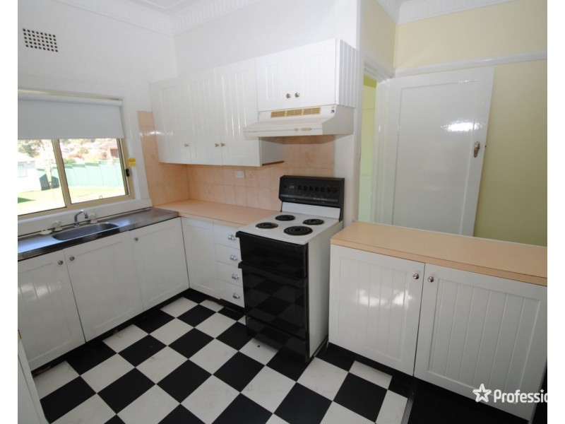 1113 Great Western Highway, Lithgow NSW 2790