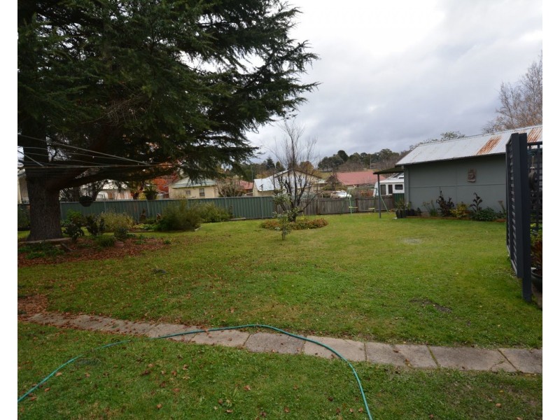 12 The Circle, Lithgow NSW 2790