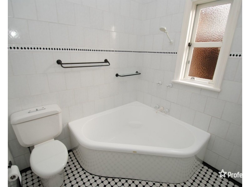 229  Main Street, Lithgow NSW 2790