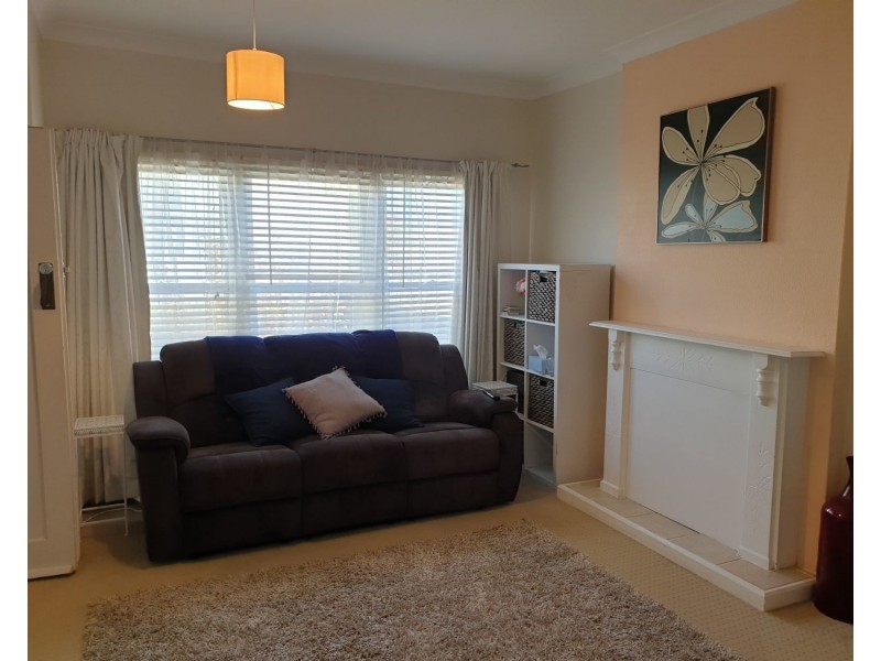 27  Hume Avenue, Wallerawang NSW 2845