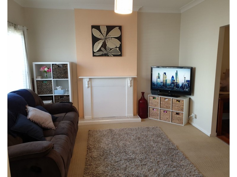 27  Hume Avenue, Wallerawang NSW 2845