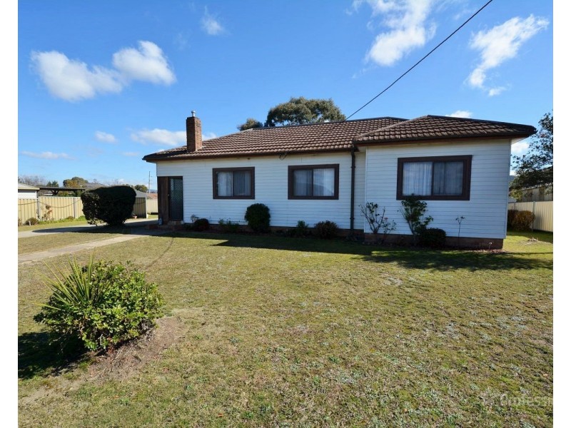 2 James Parade, Wallerawang NSW 2845