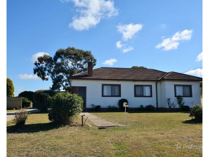 2 James Parade, Wallerawang NSW 2845