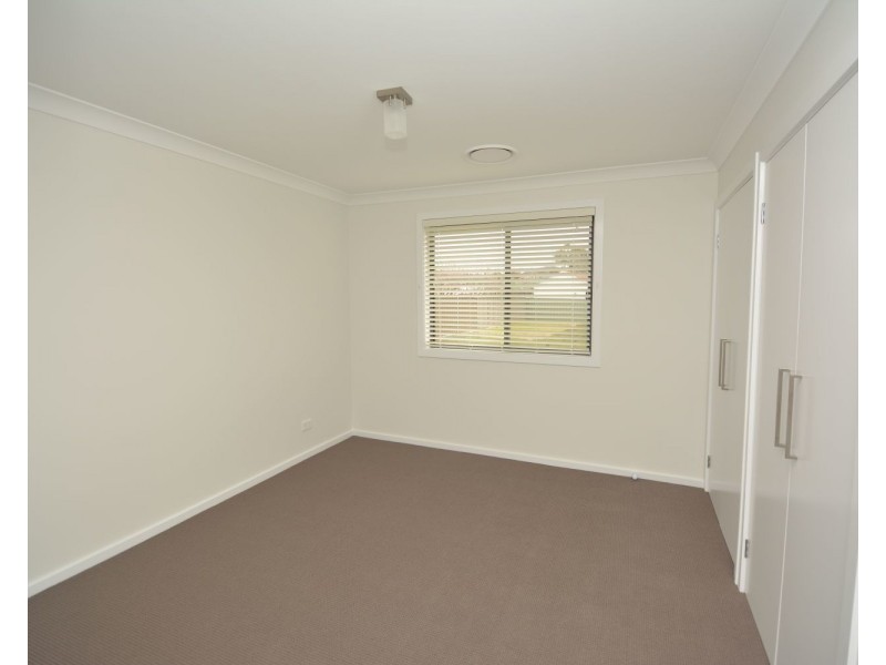 62 Rifle Parade, Lithgow NSW 2790