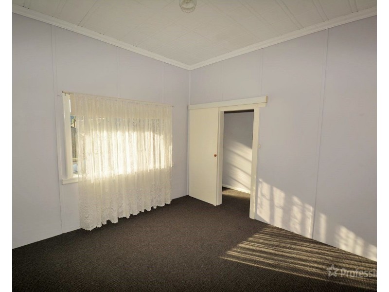 43 Chifley Road, Lithgow NSW 2790