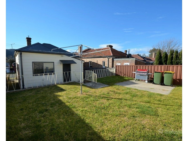 43 Chifley Road, Lithgow NSW 2790