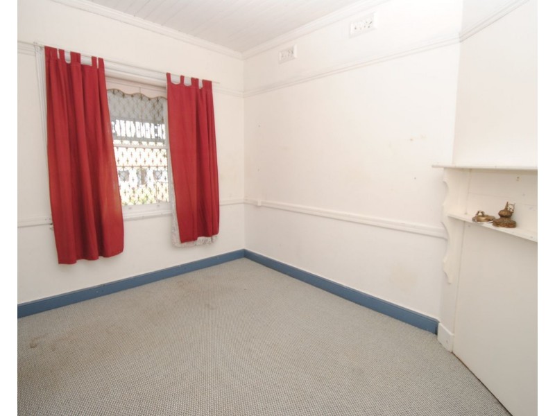 12 Selwyn Street, Lithgow NSW 2790