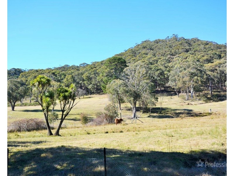 14 Maple Crescent, Lithgow NSW 2790