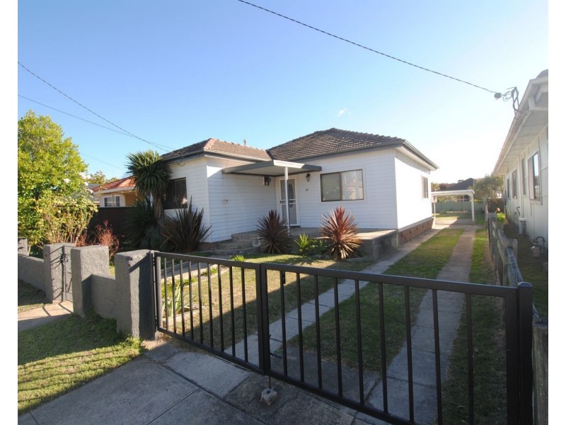 66 Rifle Parade, Lithgow NSW 2790