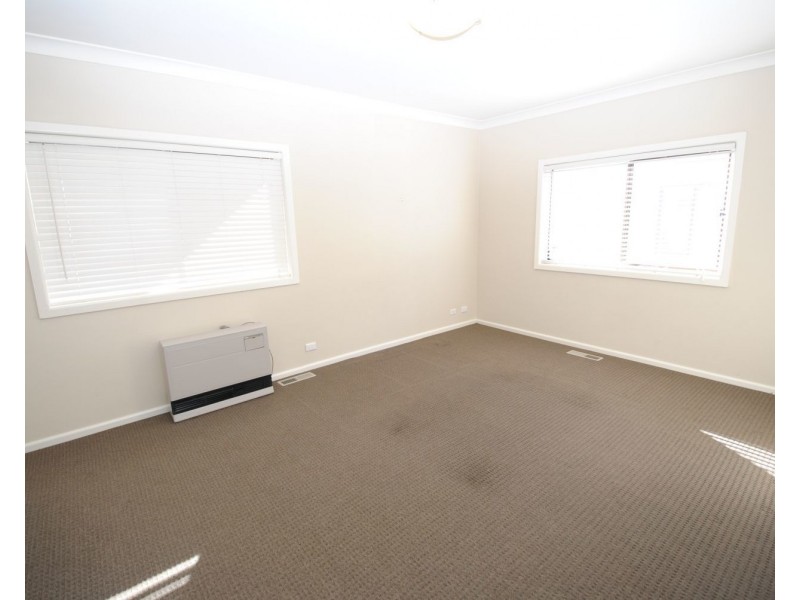 66 Rifle Parade, Lithgow NSW 2790