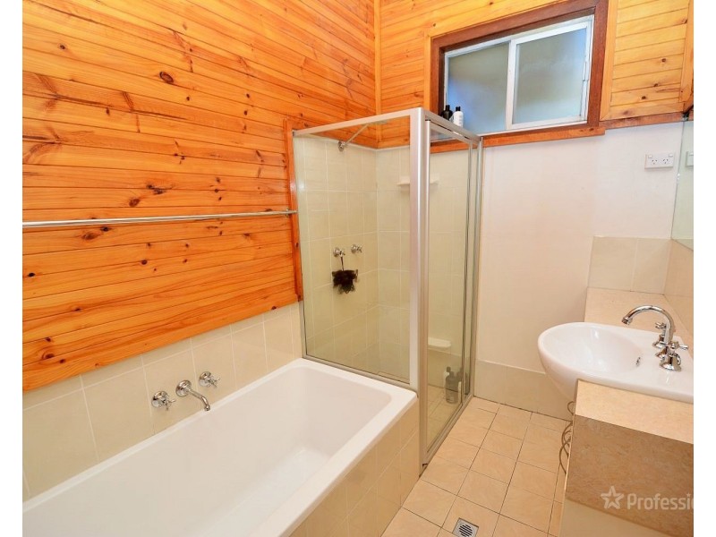 40 Calero Street, Lithgow NSW 2790