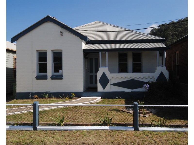206 Inch Street, Lithgow NSW 2790