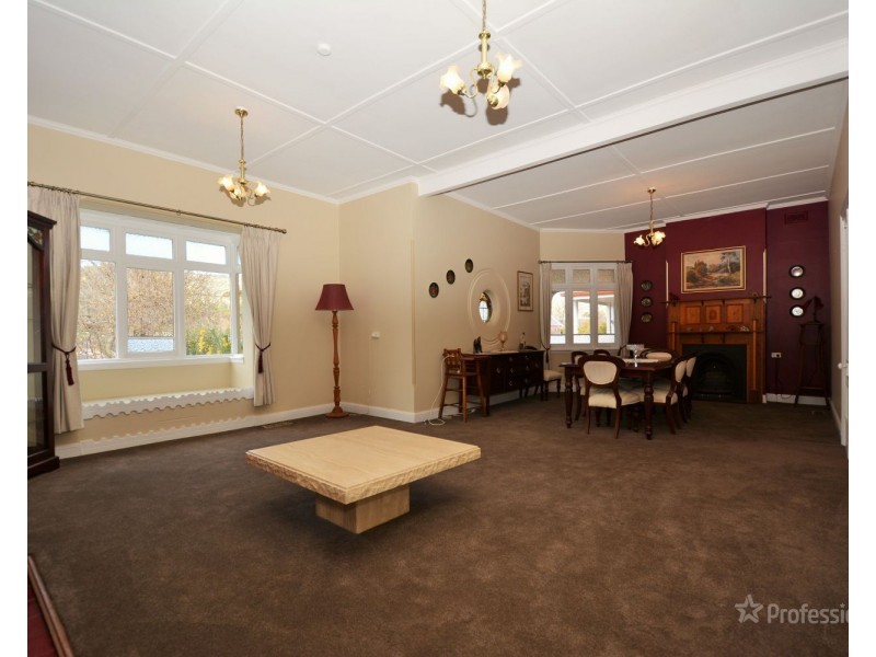 128 Hassans Walls Road, Lithgow NSW 2790