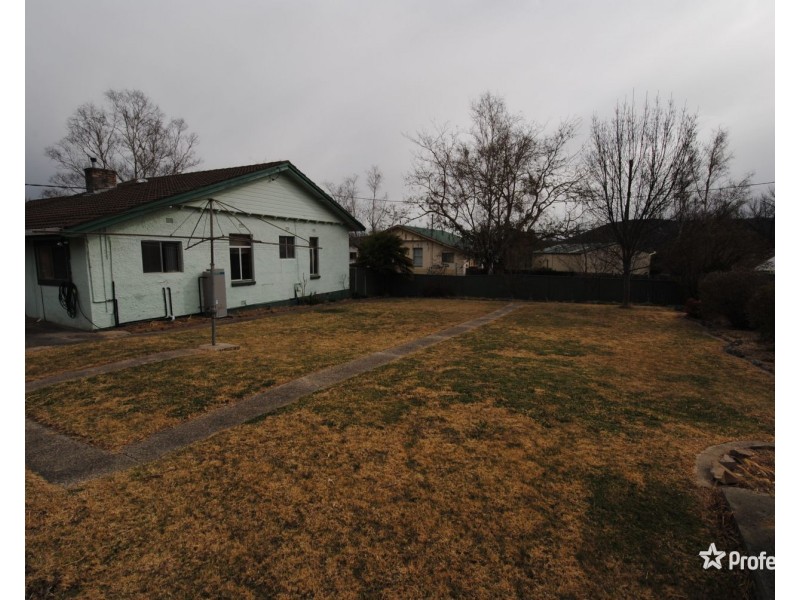 2 The Circle, Lithgow NSW 2790