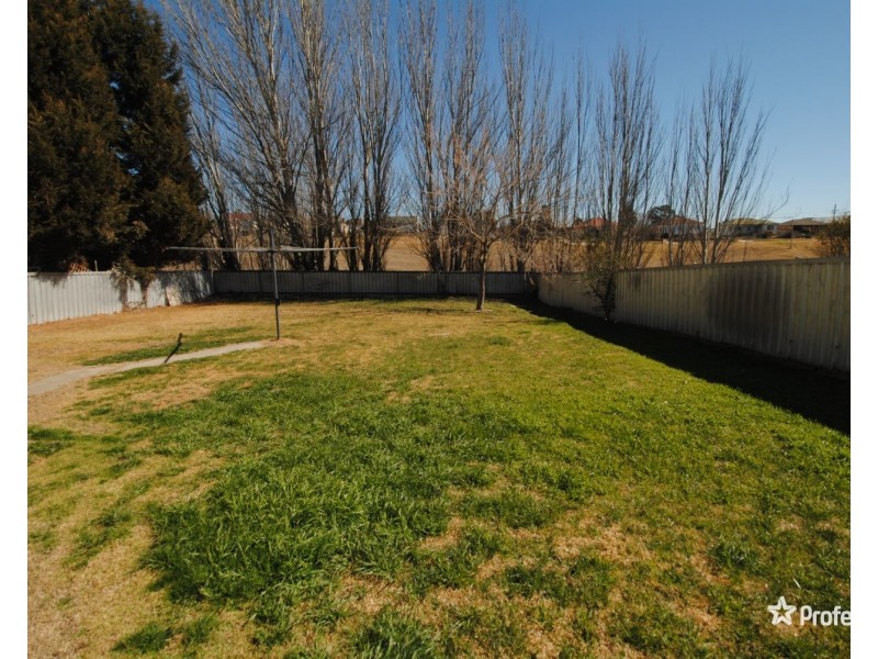 37 Oxley Street, Lithgow NSW 2790