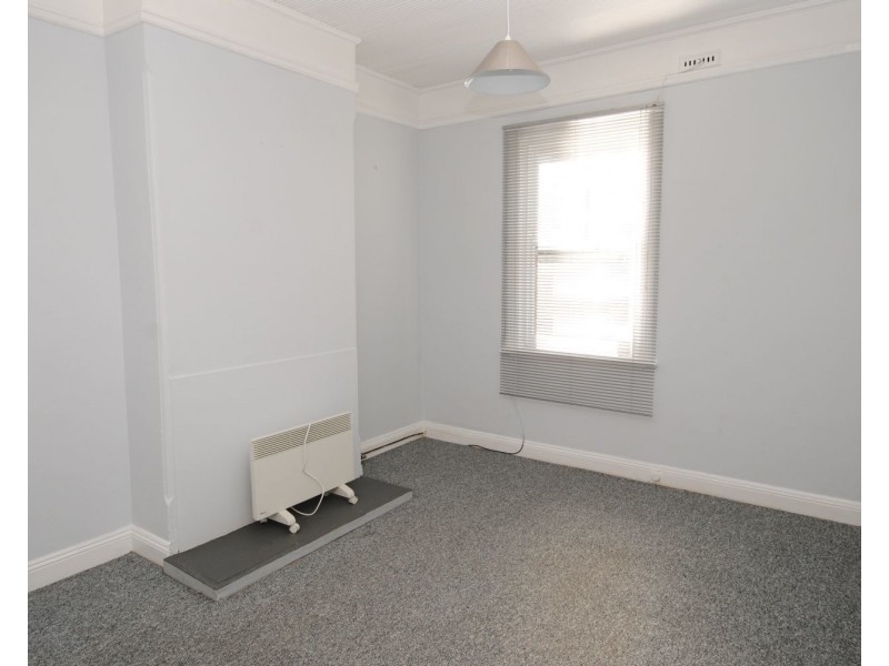 192 Inch Street, Lithgow NSW 2790