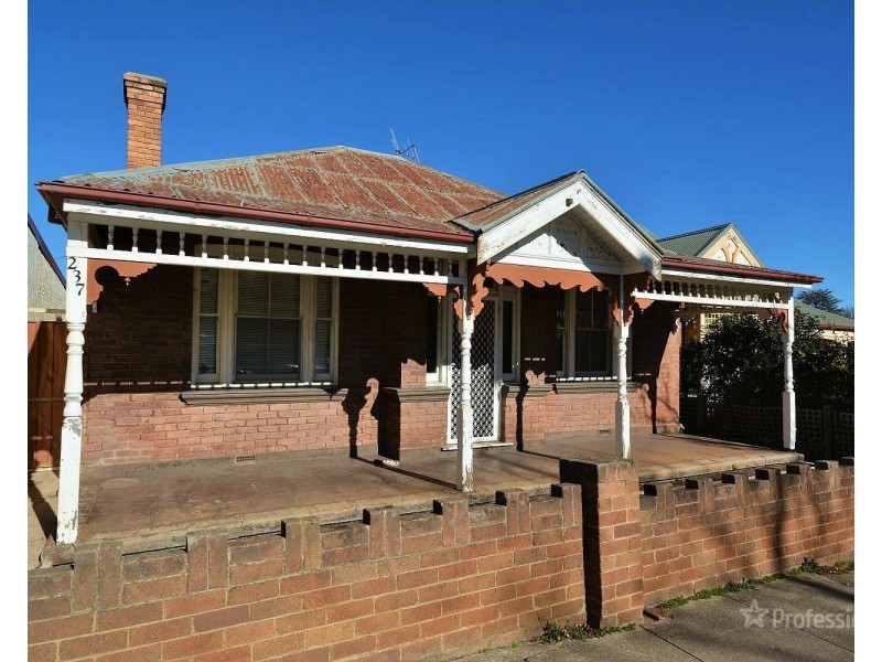 237 Main Street, Lithgow NSW 2790