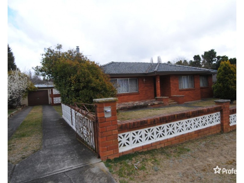 22 Wattle Grove, Lithgow NSW 2790