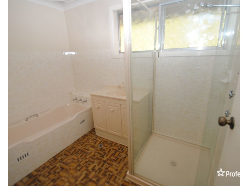 14 Maple Crescent, Lithgow NSW 2790