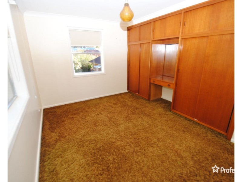 14 Maple Crescent, Lithgow NSW 2790