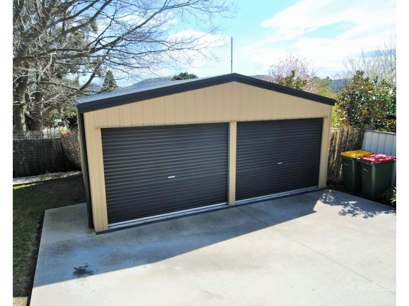 2 Beaufort Street, Lithgow NSW 2790