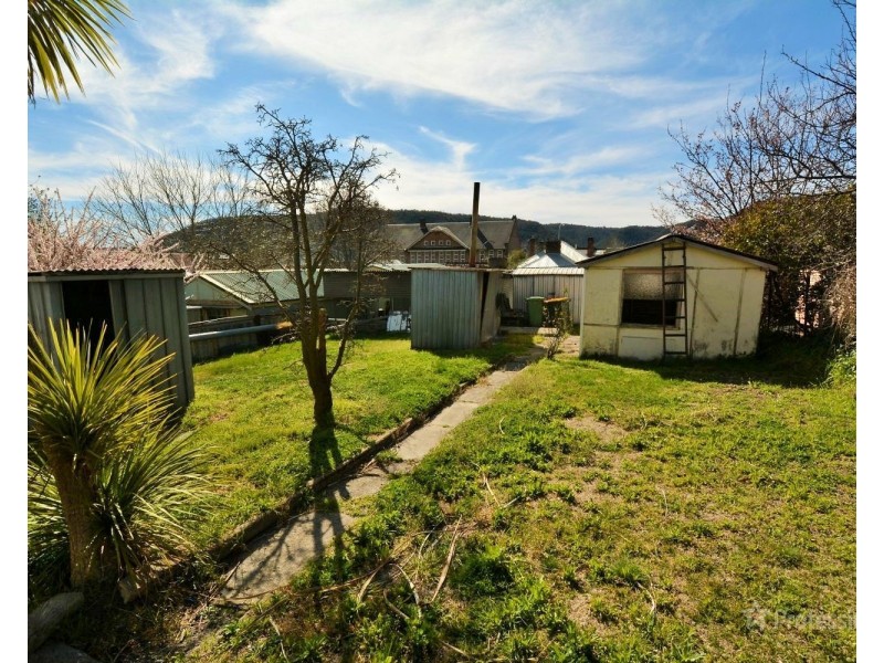 16 Lett Street, Lithgow NSW 2790