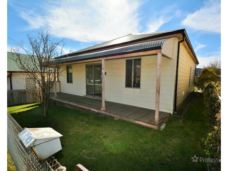 16 Lett Street, Lithgow NSW 2790