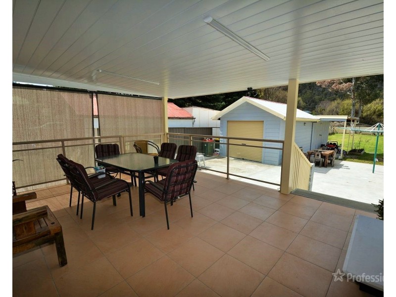 61 Macauley Street, Lithgow NSW 2790