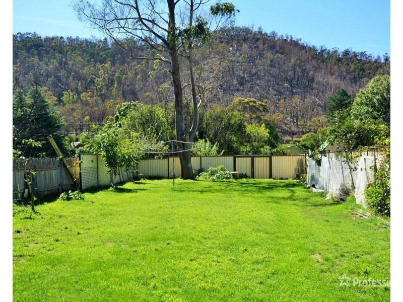 61 Macauley Street, Lithgow NSW 2790