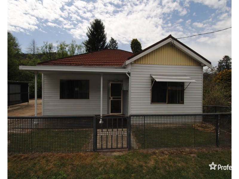 23 Macauley Street, Lithgow NSW 2790