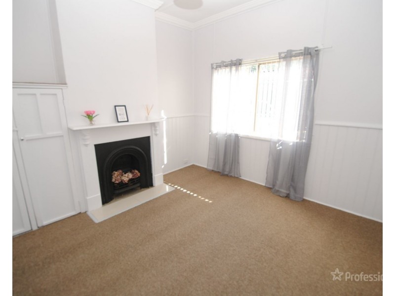 23 Macauley Street, Lithgow NSW 2790
