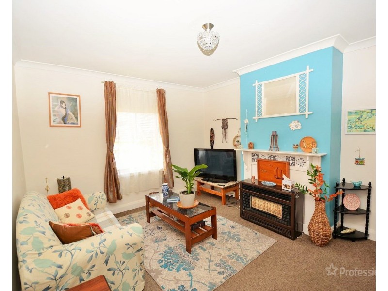 2 Mena Place, Lithgow NSW 2790