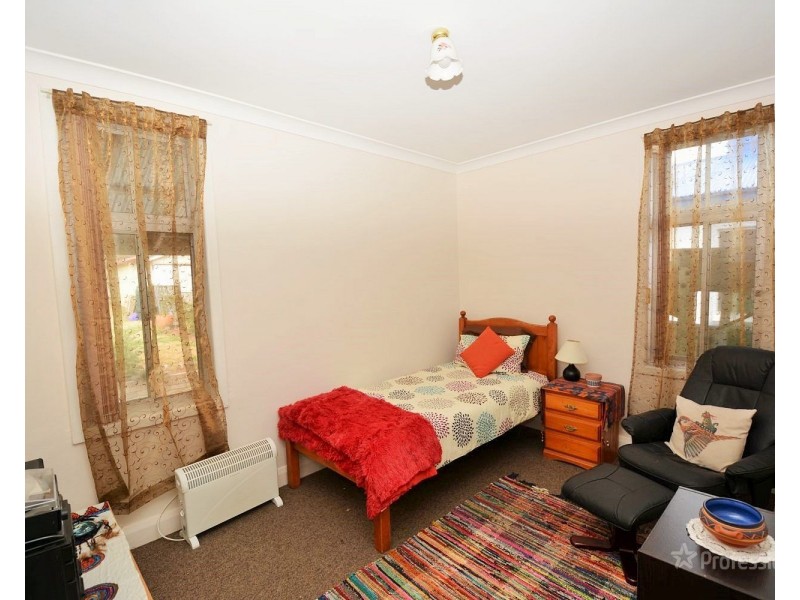 2 Mena Place, Lithgow NSW 2790