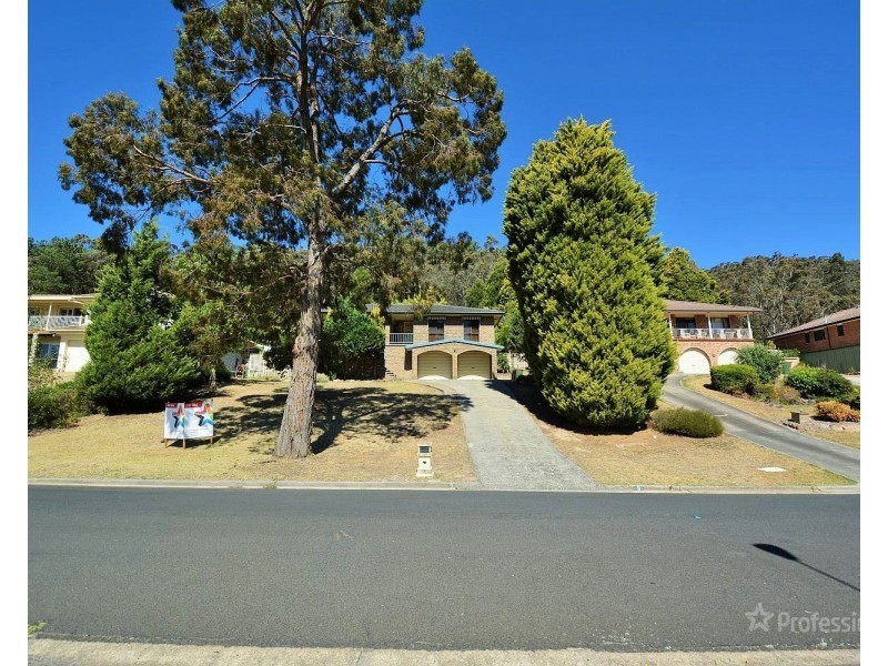 9 Blaxland Street, Lithgow NSW 2790