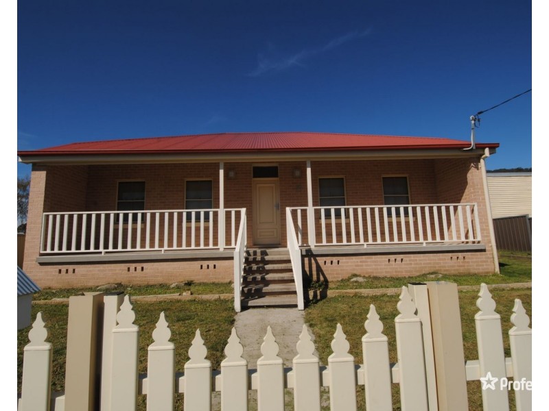 18 Silcock Street, Lithgow NSW 2790