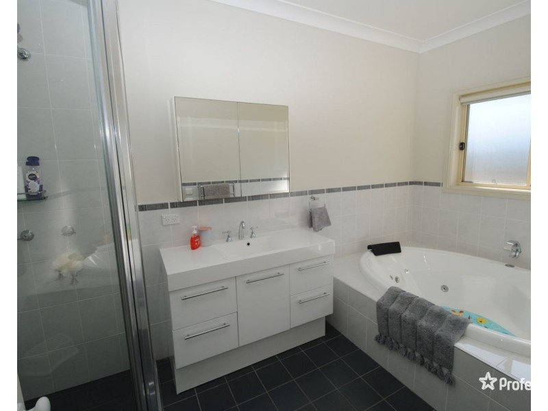 18 Silcock Street, Lithgow NSW 2790