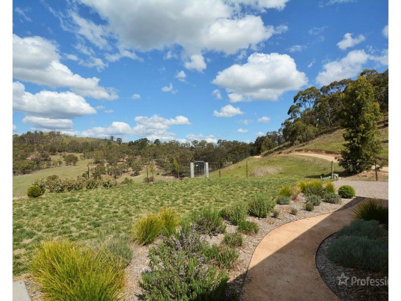 228 Sir Thomas Mitchell Drive, Lithgow NSW 2790