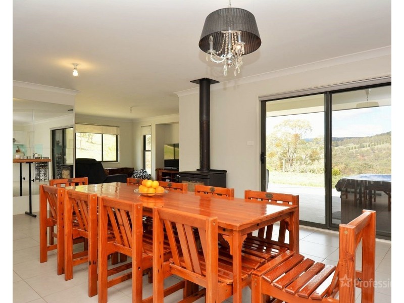 228 Sir Thomas Mitchell Drive, Lithgow NSW 2790
