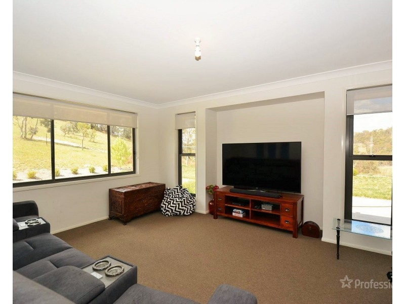 228 Sir Thomas Mitchell Drive, Lithgow NSW 2790