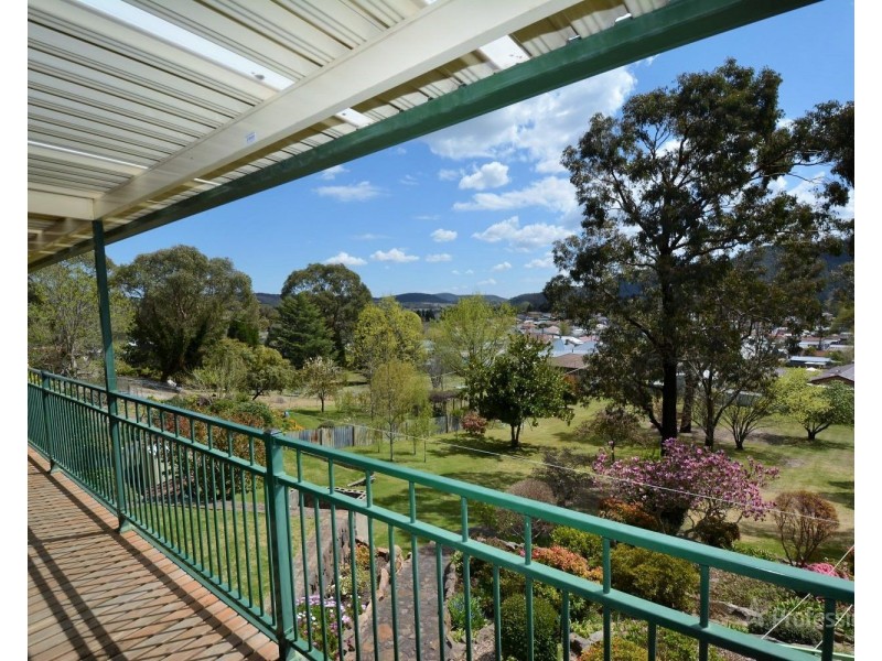 62 Wrights Road, Lithgow NSW 2790