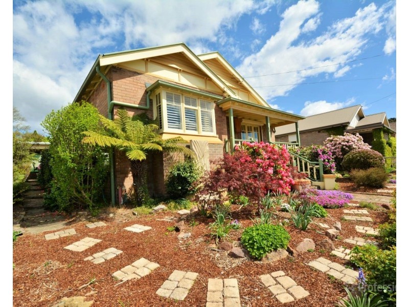 56 Academy Street, Lithgow NSW 2790