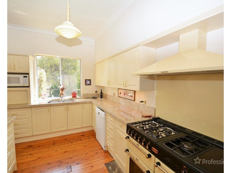 56 Academy Street, Lithgow NSW 2790