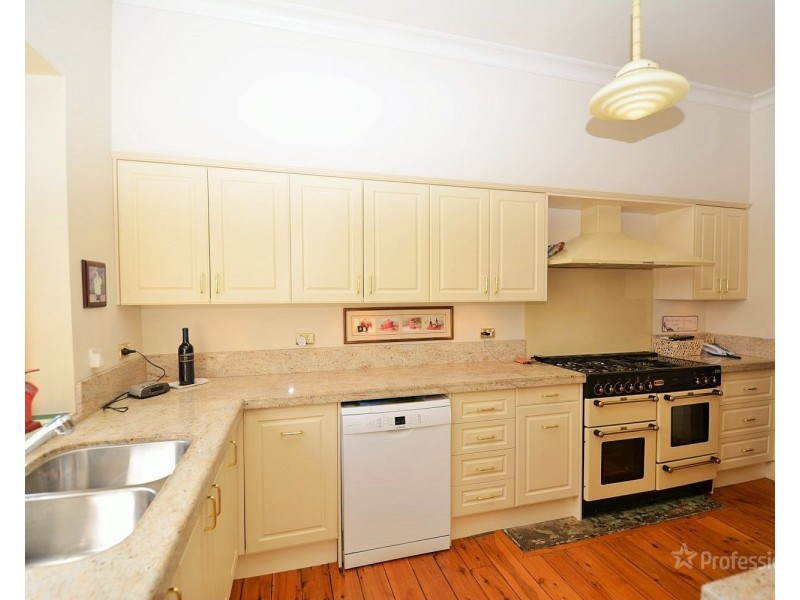 56 Academy Street, Lithgow NSW 2790