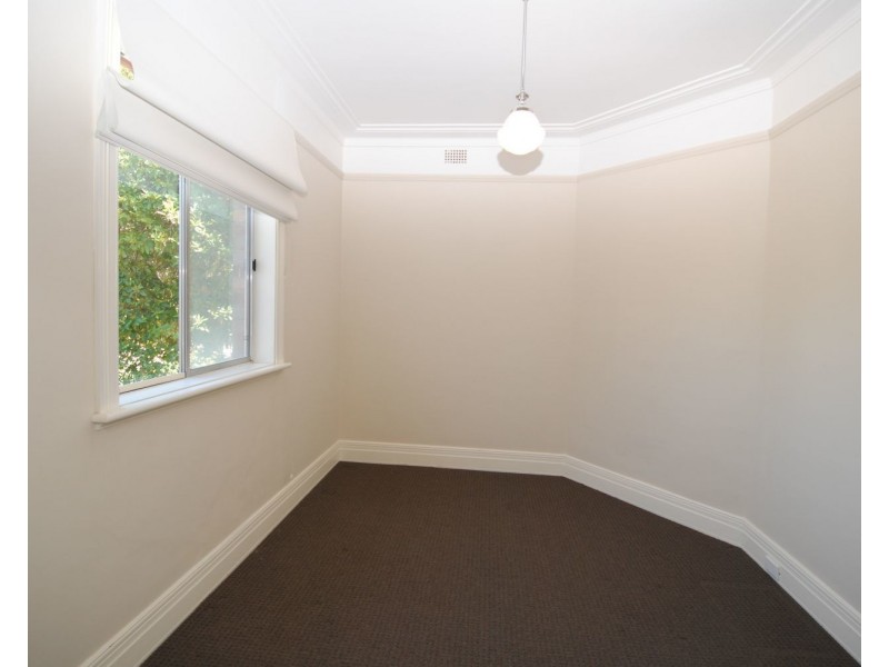 32 Albert Street, Lithgow NSW 2790