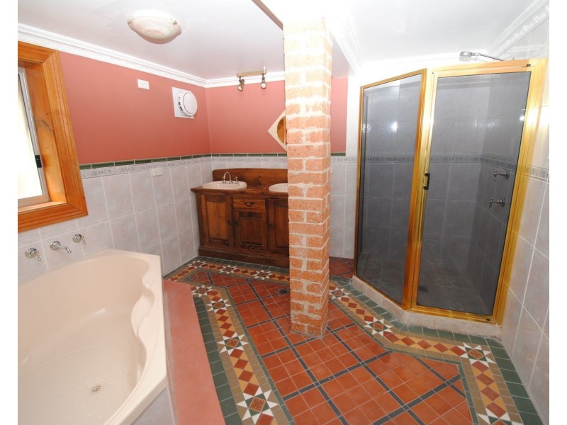 8 Bridge Street, Lithgow NSW 2790